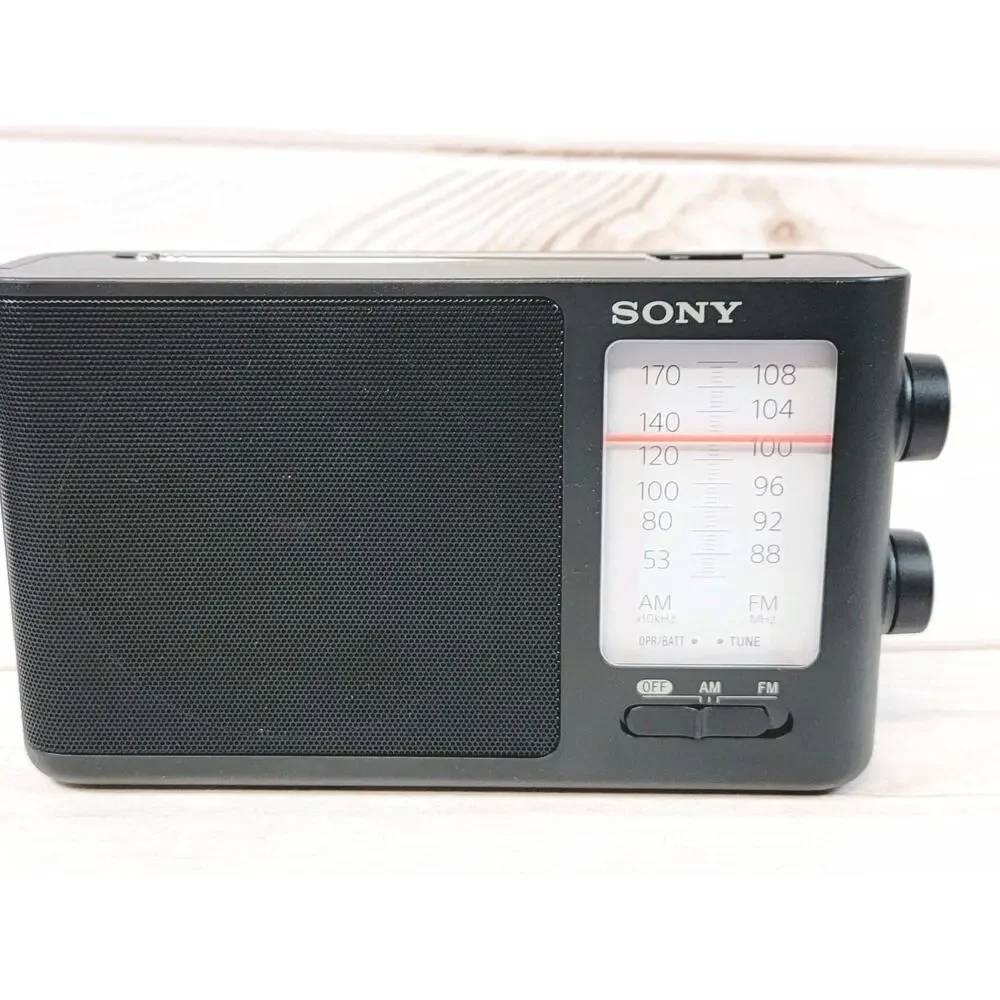 Sony ICF-506 Analog Tuning Portable FM/AM Radio Tested Excellent